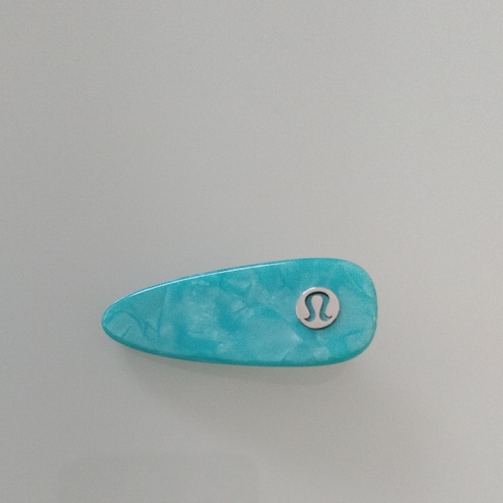 lululemon athletica Turquoise Hair Clip